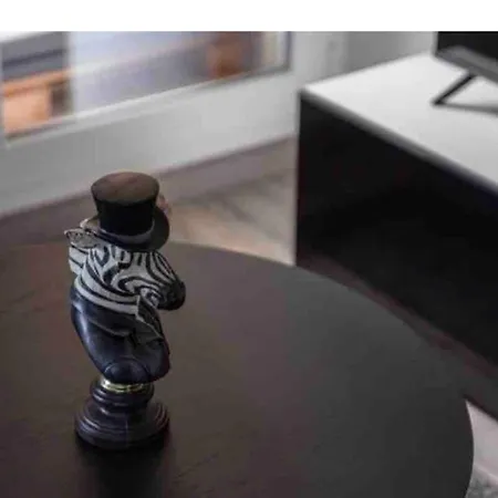 Le Disneyland - Parking Gratuit * Montévrain